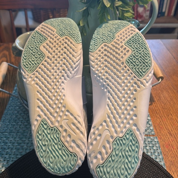 Nike Womens Renew In Season TR 9 Gray Running Shoes Sneakers - Size 10 - Picture 5 of 5